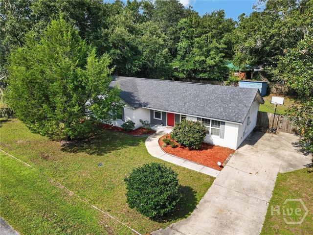 214 Jefferson Circle SE, Allenhurst, GA 31301