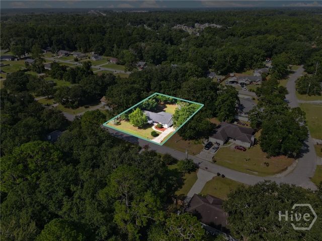 214 Jefferson Circle SE, Allenhurst, GA 31301