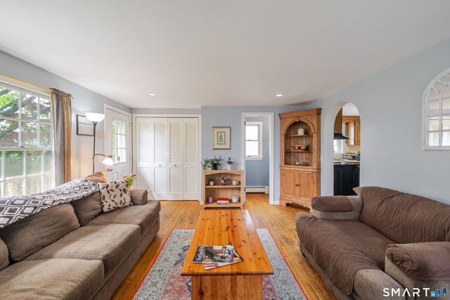 29 Magnolia Avenue, Norwalk, CT 06850