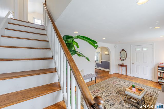 29 Magnolia Avenue, Norwalk, CT 06850