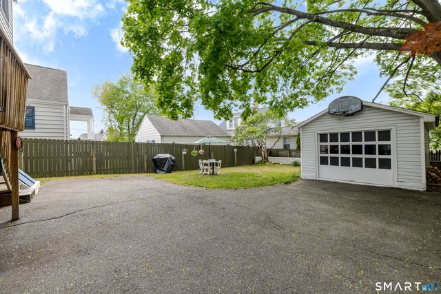29 Magnolia Avenue, Norwalk, CT 06850