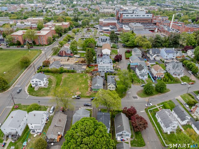 29 Magnolia Avenue, Norwalk, CT 06850