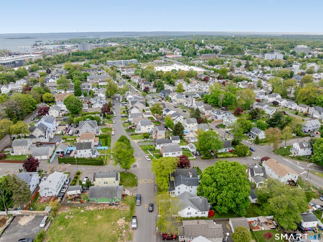 29 Magnolia Avenue, Norwalk, CT 06850