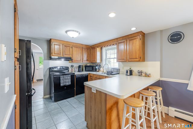 29 Magnolia Avenue, Norwalk, CT 06850