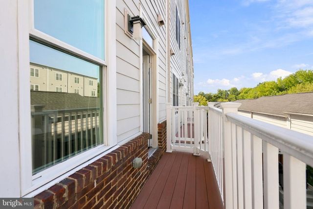 1120 S LINCOLN ST, Arlington, VA 22204