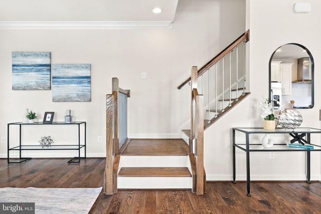 1120 S LINCOLN ST, Arlington, VA 22204