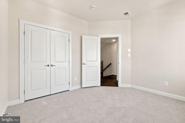 1120 S LINCOLN ST, Arlington, VA 22204
