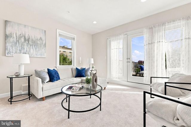 1120 S LINCOLN ST, Arlington, VA 22204
