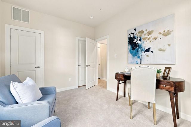 1120 S LINCOLN ST, Arlington, VA 22204