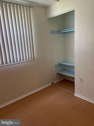 22-2 FLORENCE TOLLGATE, Florence, NJ 08518