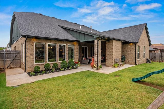 2917 Tandem Bike Trail, Edmond, OK 73034