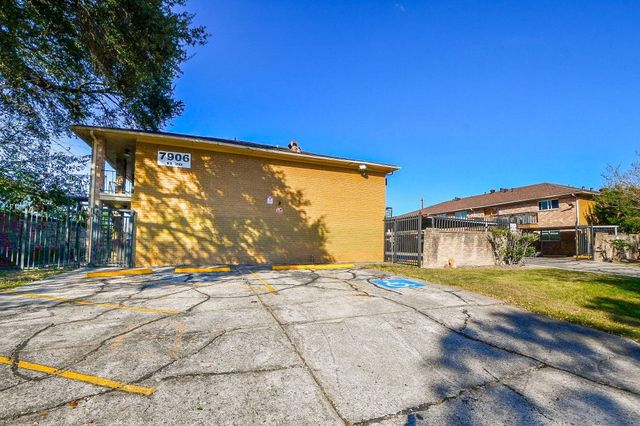 7906 Prestwood Drive 11-20, Houston, TX 77036