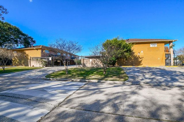 7906 Prestwood Drive 11-20, Houston, TX 77036