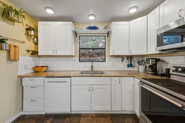 15153 Norvin Way, Grass Valley, CA 95949