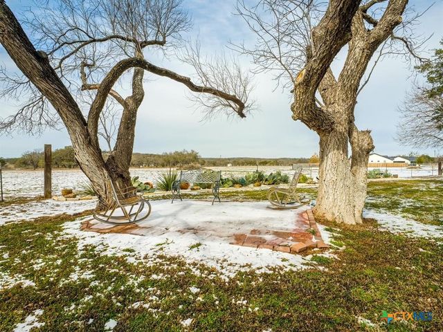 550 Timber Ridge Road, Marble Falls, TX 78654