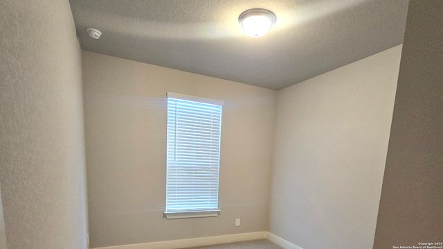 810 Shatterhand Blvd., San Antonio, TX 78260