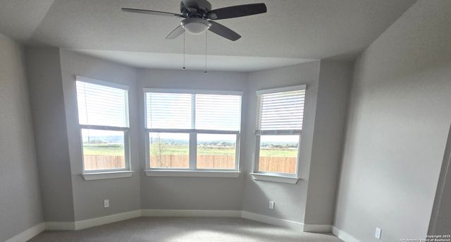 810 Shatterhand Blvd., San Antonio, TX 78260