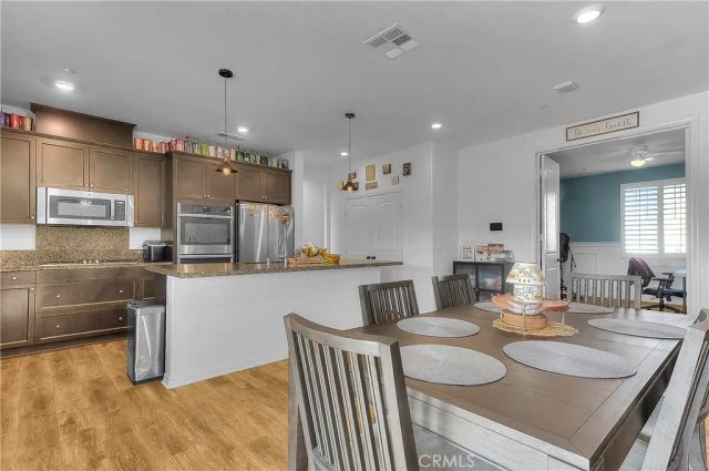1016 Hazel Ct, Calimesa, CA 92320