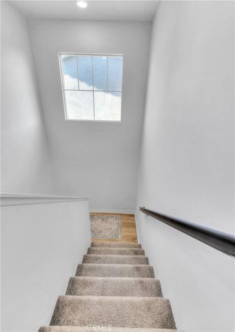 1016 Hazel Ct, Calimesa, CA 92320