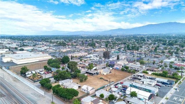 141 S Cypress Avenue, Ontario, CA 91762