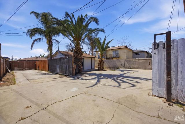 314 Monterey Street, Bakersfield, CA 93305