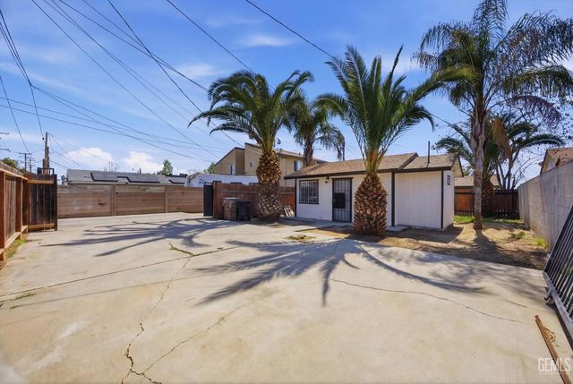 314 Monterey Street, Bakersfield, CA 93305