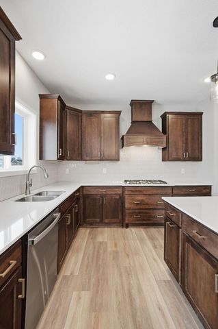 11624 5th Street NE, Hanover, MN 55341