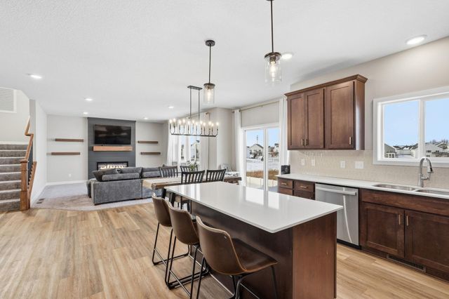 11624 5th Street NE, Hanover, MN 55341