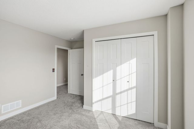 11624 5th Street NE, Hanover, MN 55341