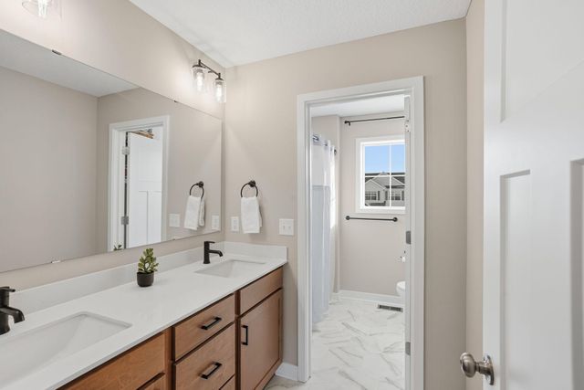 11624 5th Street NE, Hanover, MN 55341