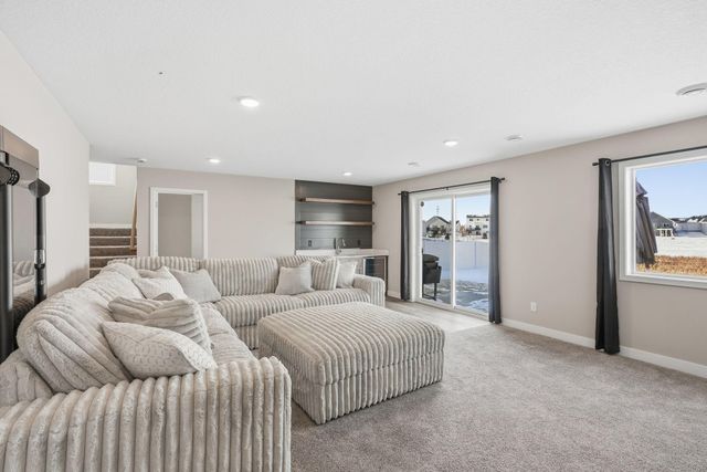 11624 5th Street NE, Hanover, MN 55341