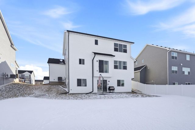 11624 5th Street NE, Hanover, MN 55341