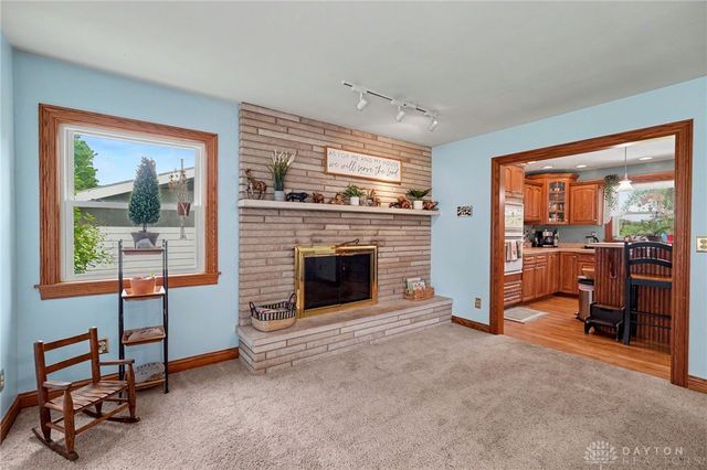 2105 Cheviot Hills Drive, Springfield, OH 45505