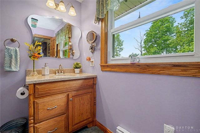 2105 Cheviot Hills Drive, Springfield, OH 45505