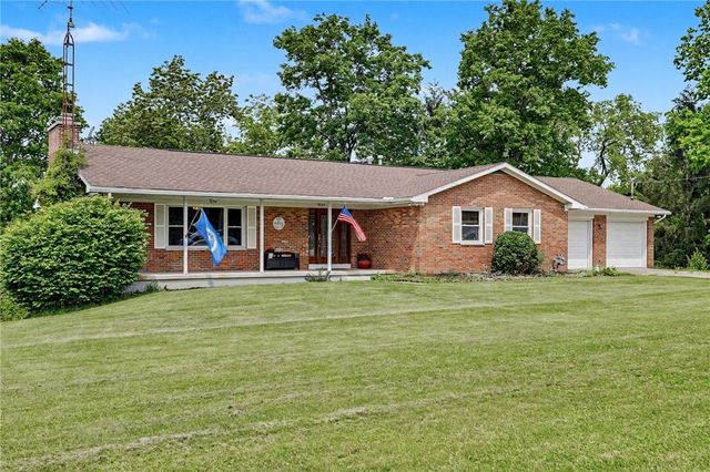 2105 Cheviot Hills Drive, Springfield, OH 45505