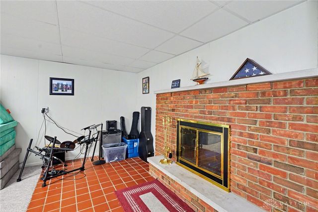2105 Cheviot Hills Drive, Springfield, OH 45505