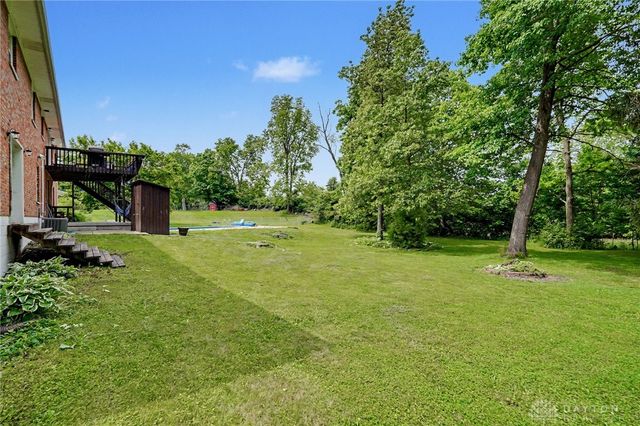 2105 Cheviot Hills Drive, Springfield, OH 45505
