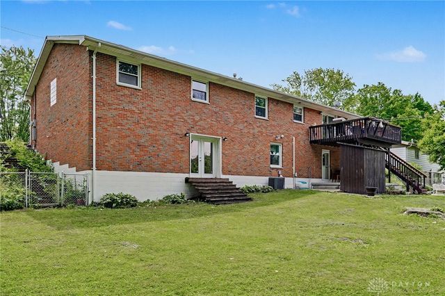 2105 Cheviot Hills Drive, Springfield, OH 45505