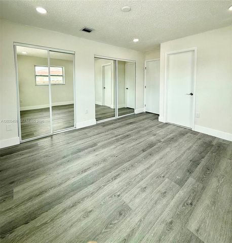 5609 SW 37th Street, West Park, FL 33023
