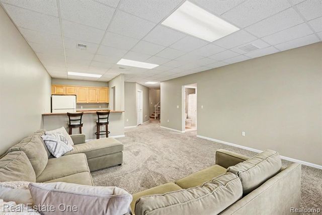 686 W Bluff Court 23, Rochester Hills, MI 48307