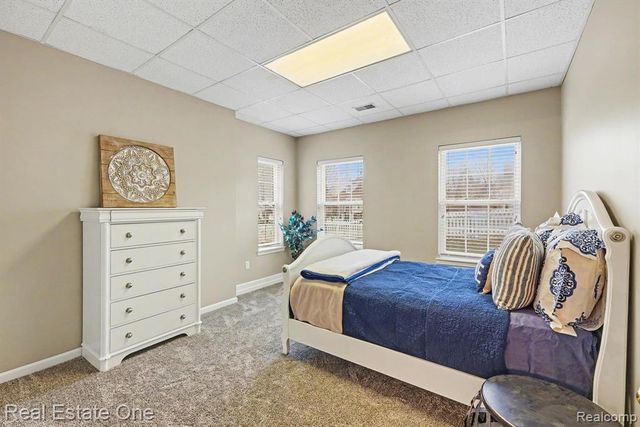 686 W Bluff Court 23, Rochester Hills, MI 48307