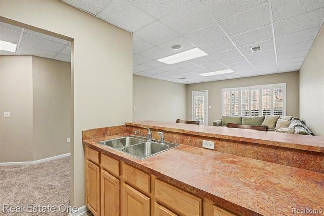 686 W Bluff Court 23, Rochester Hills, MI 48307