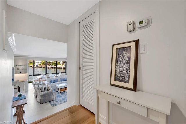 2258 Gulf Shore BLVD N # O1, Naples, FL 34102