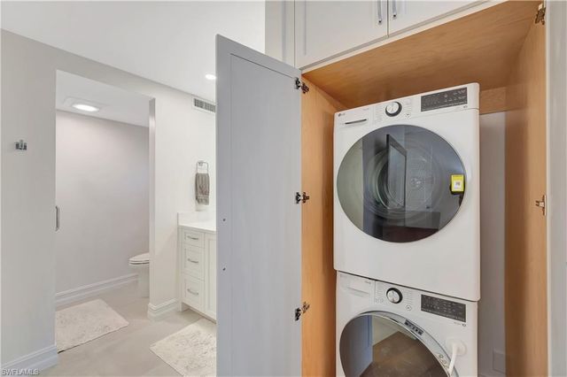 2258 Gulf Shore BLVD N # O1, Naples, FL 34102