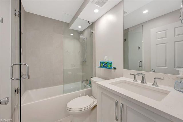 2258 Gulf Shore BLVD N # O1, Naples, FL 34102