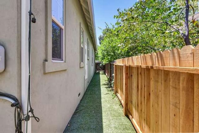 3063 Donner Way, Sacramento, CA 95817