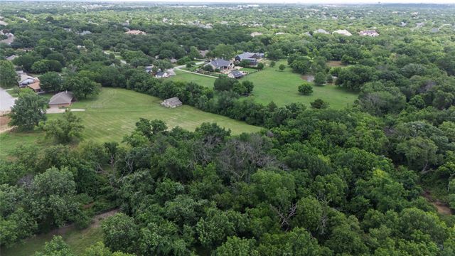 1215 Oakwood Trail, Southlake, TX 76092