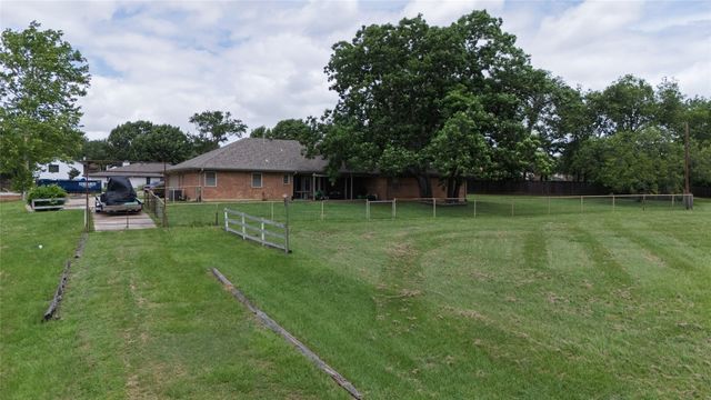 1215 Oakwood Trail, Southlake, TX 76092