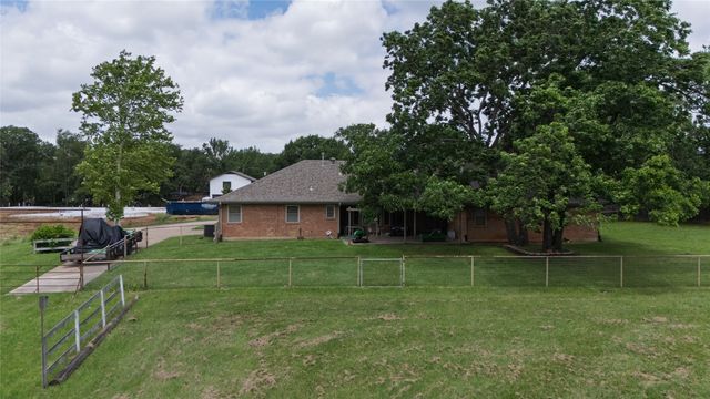 1215 Oakwood Trail, Southlake, TX 76092
