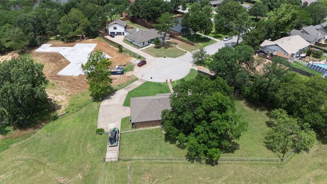 1215 Oakwood Trail, Southlake, TX 76092